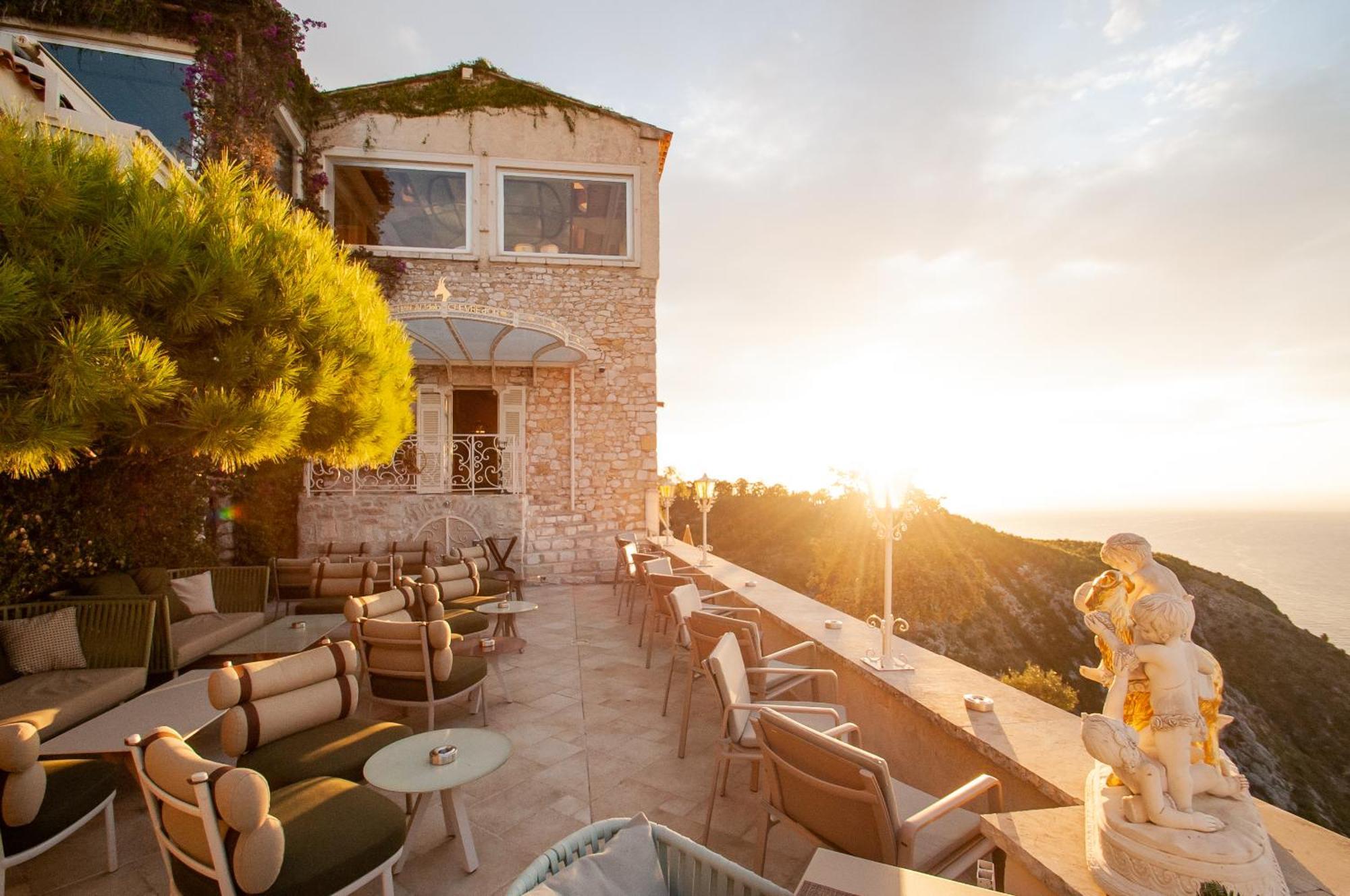Hotel La Chevre D'or 5*