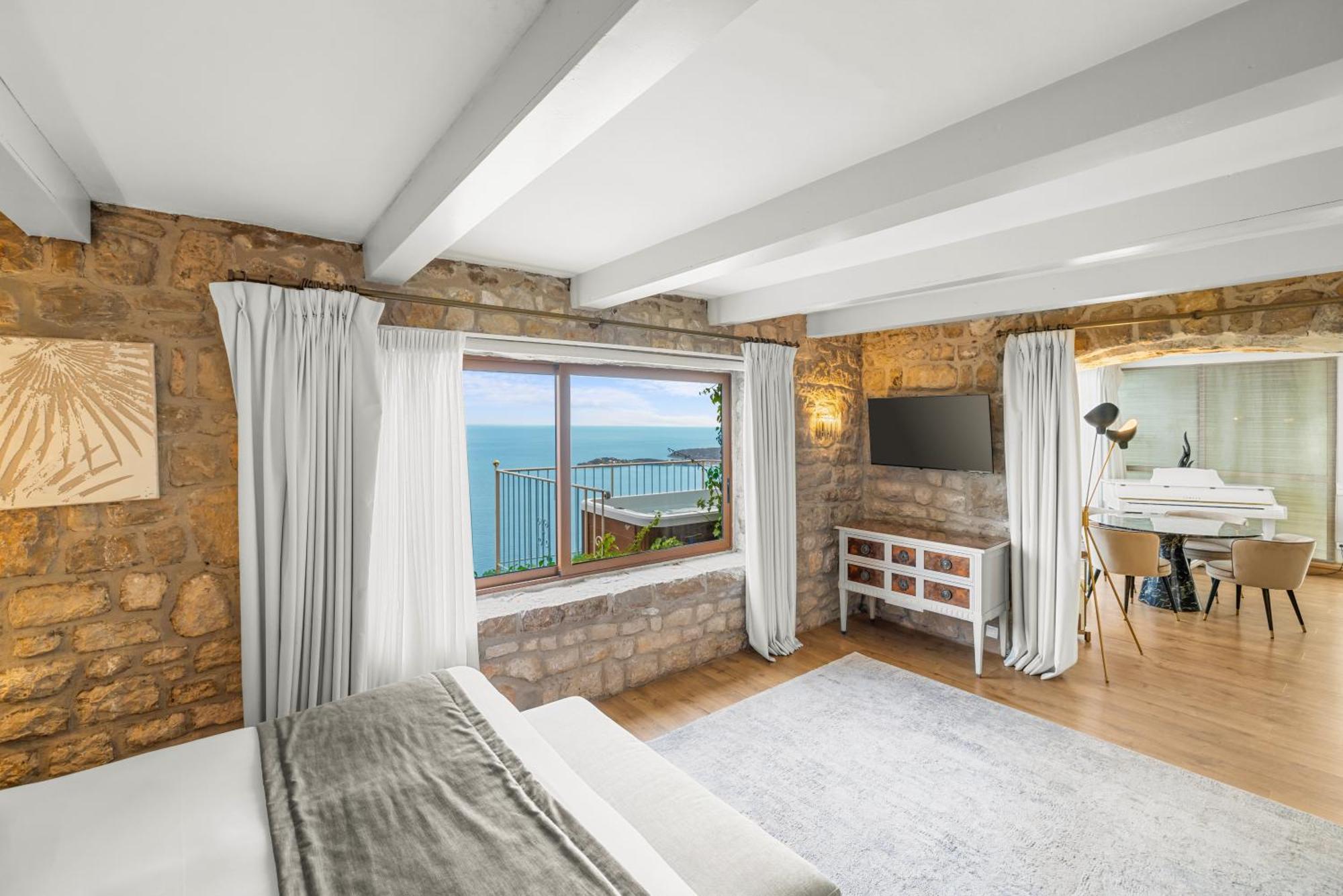 La Chevre D'or Hotel 5*