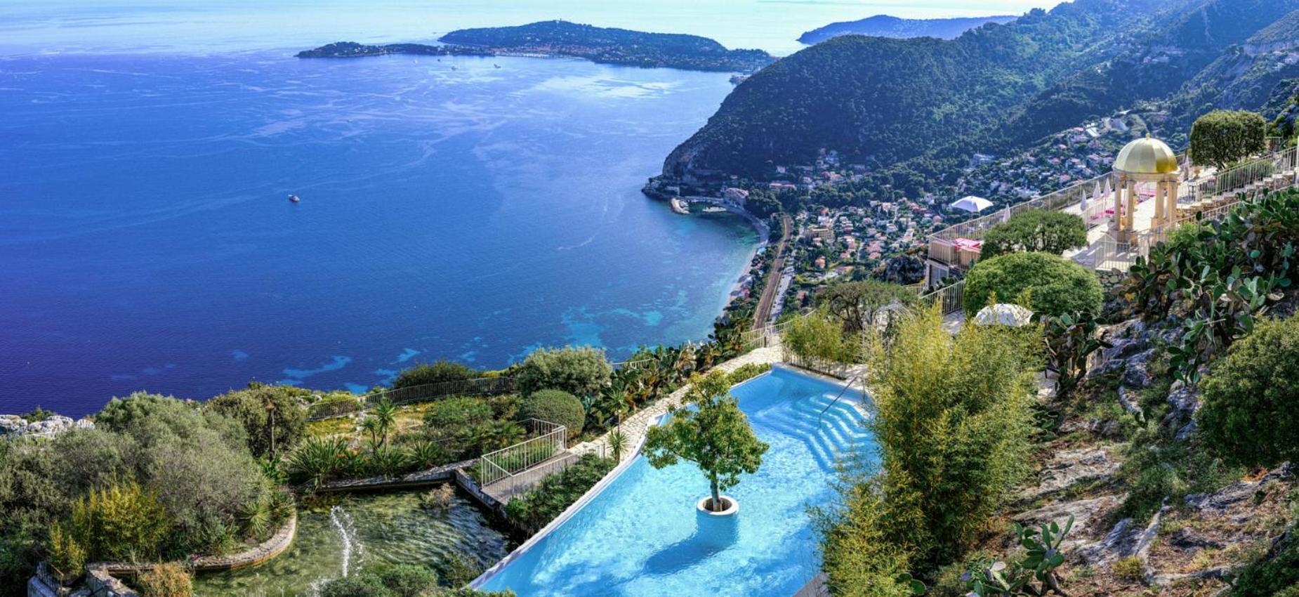 Hotel La Chevre D'or 5*