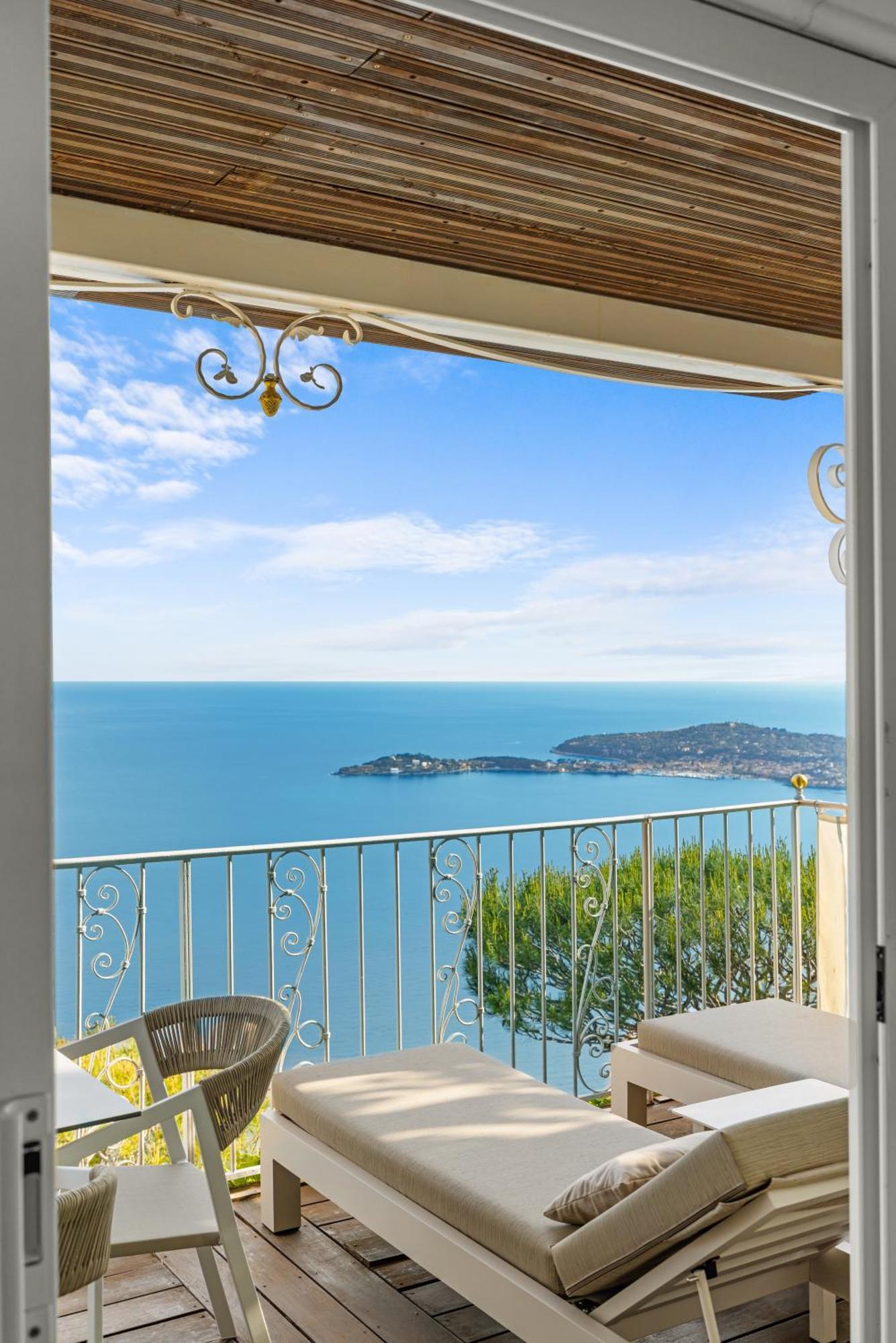 Hotel La Chevre D'or