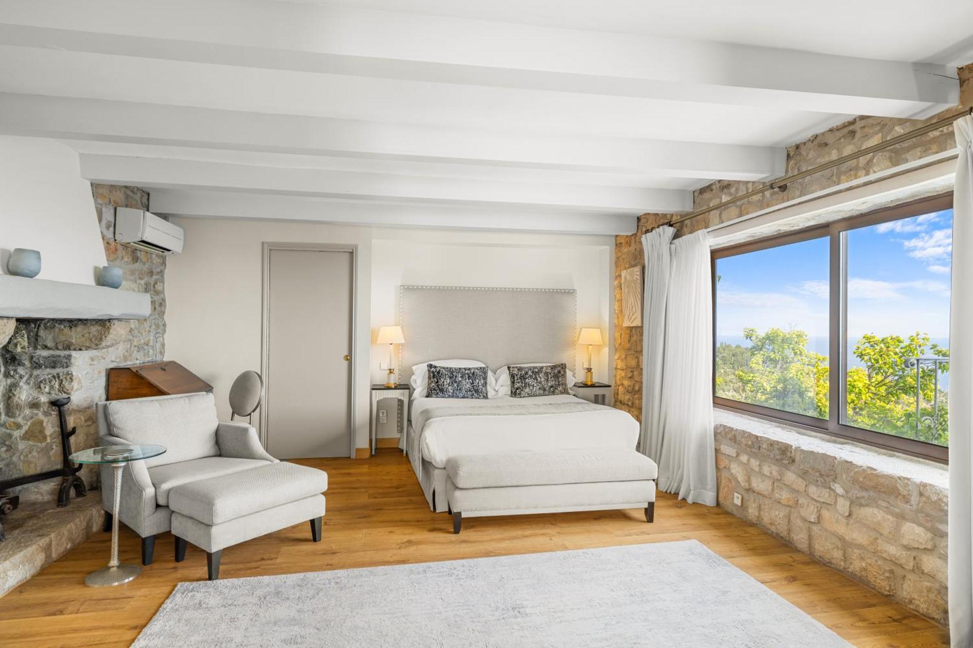 Hotel La Chevre D'or Èze