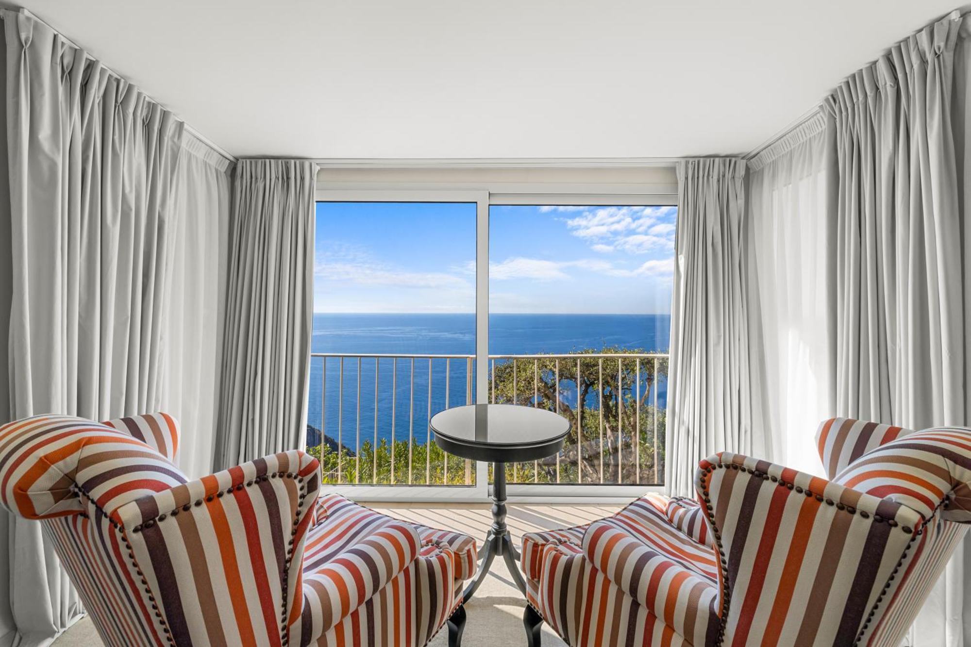 Hotel La Chevre D'or 5*